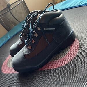 Timberland Navy and Brown Boy’s Outdoor Lace-Up Boots